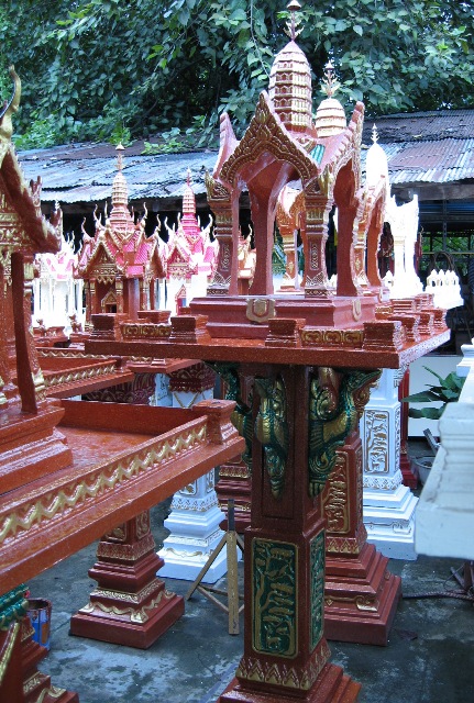  Thai Spirit House